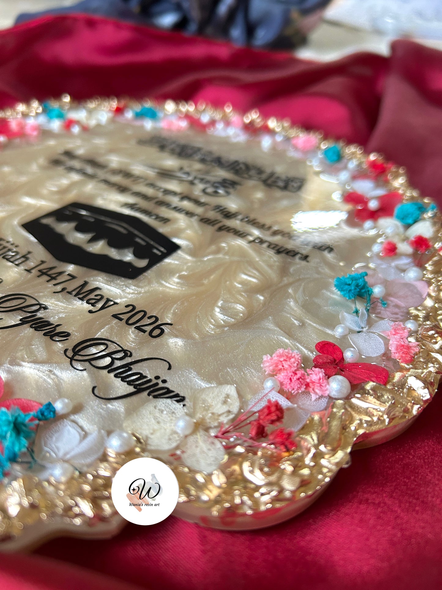 Crimson Noor Hajj Plaque