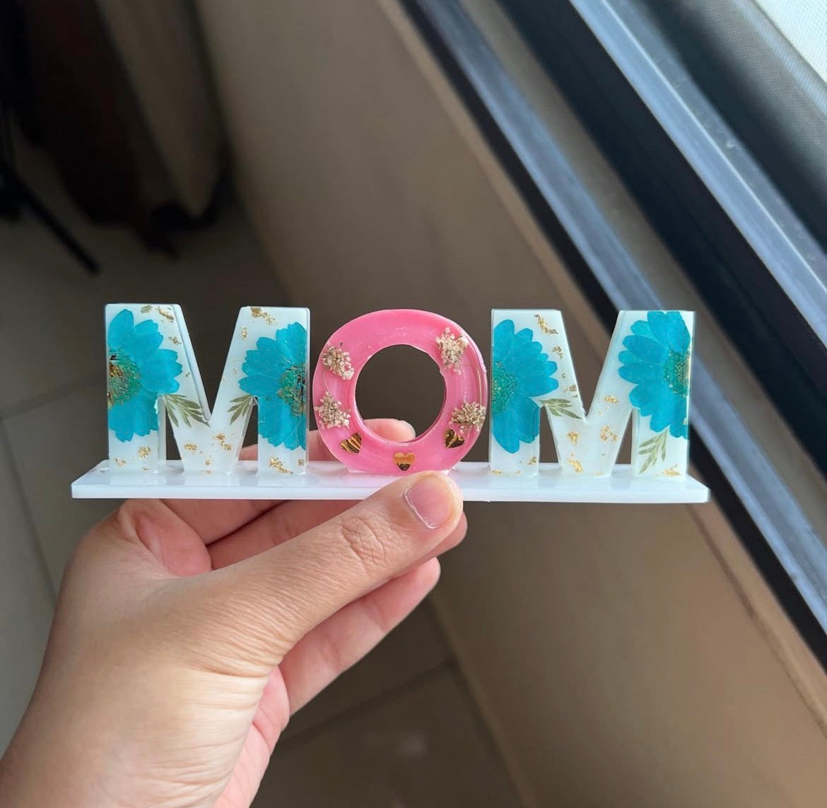 Forever MOM™ | Personalized Resin Letter Stand