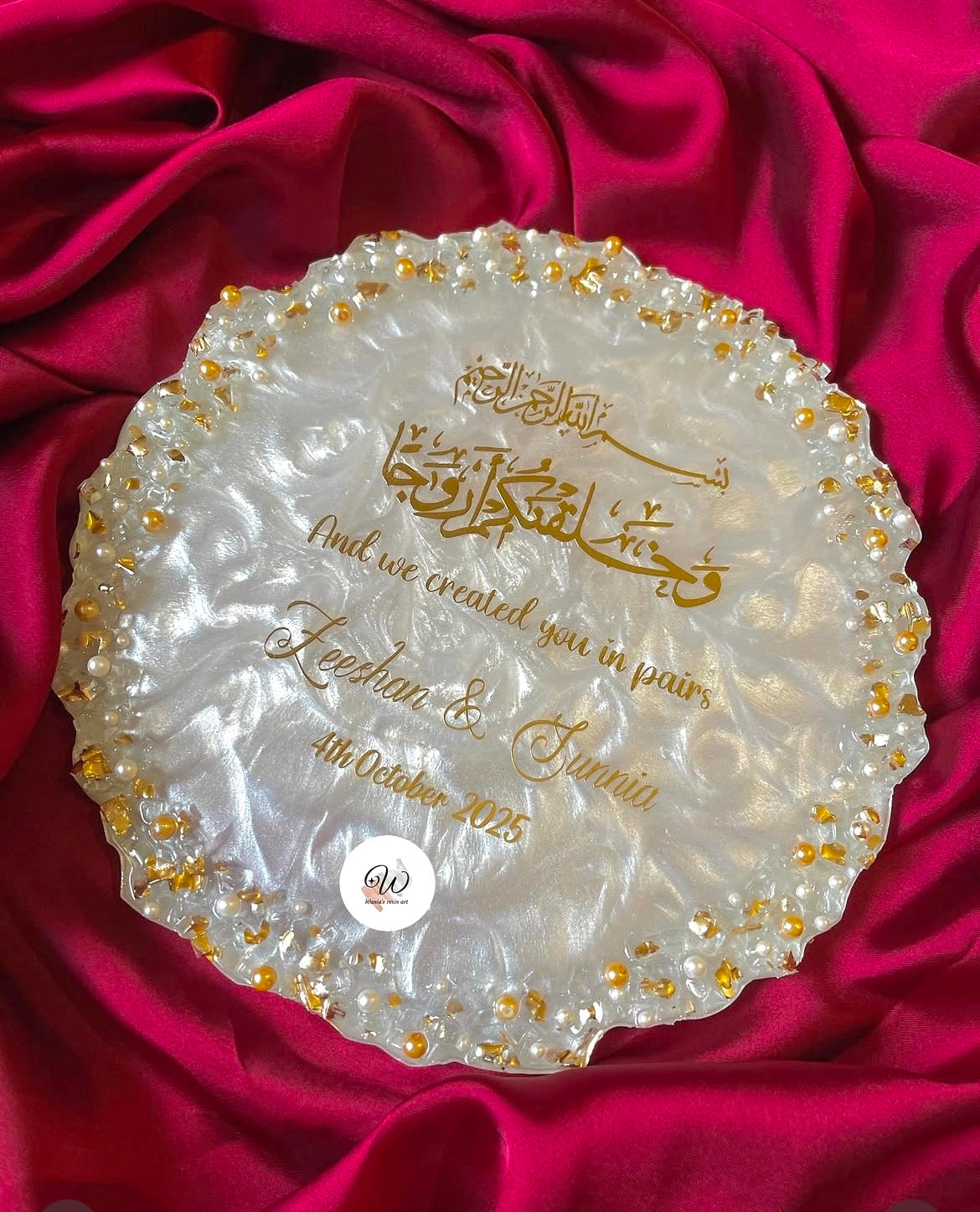 Elegant White Pearl Resin Tray