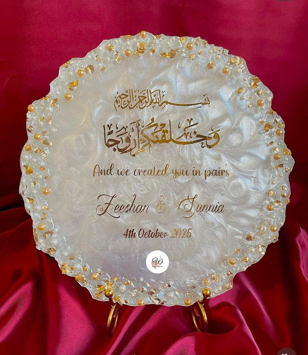 Elegant White Pearl Resin Tray